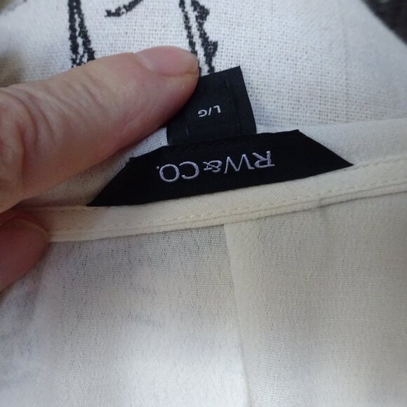 Formal Blouse Long Sleeves. - Picture 5 of 6